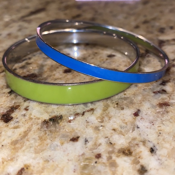 Set of two bangle bracelets (lime & blue) EUC - Picture 2 of 6